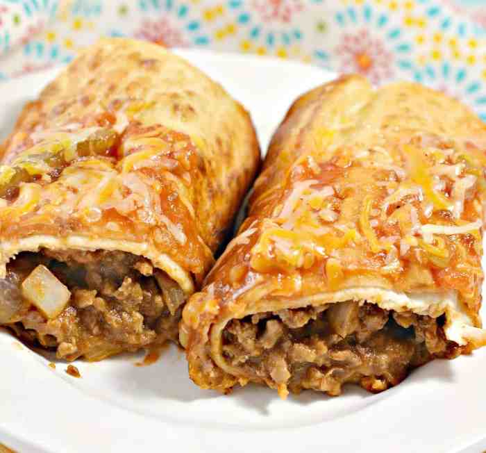 Beef chimichanga recipe with cheese sauce